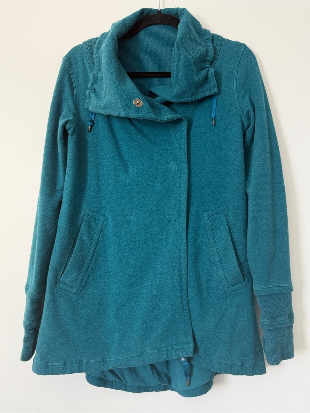 Lululemon Gratitude Wrap STITCH size 4
